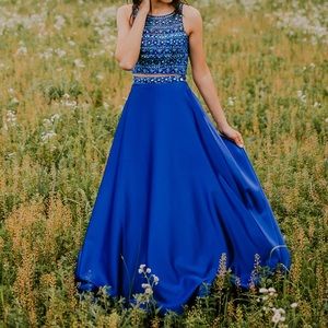 Blush Prom Dress // homecoming // formal dress